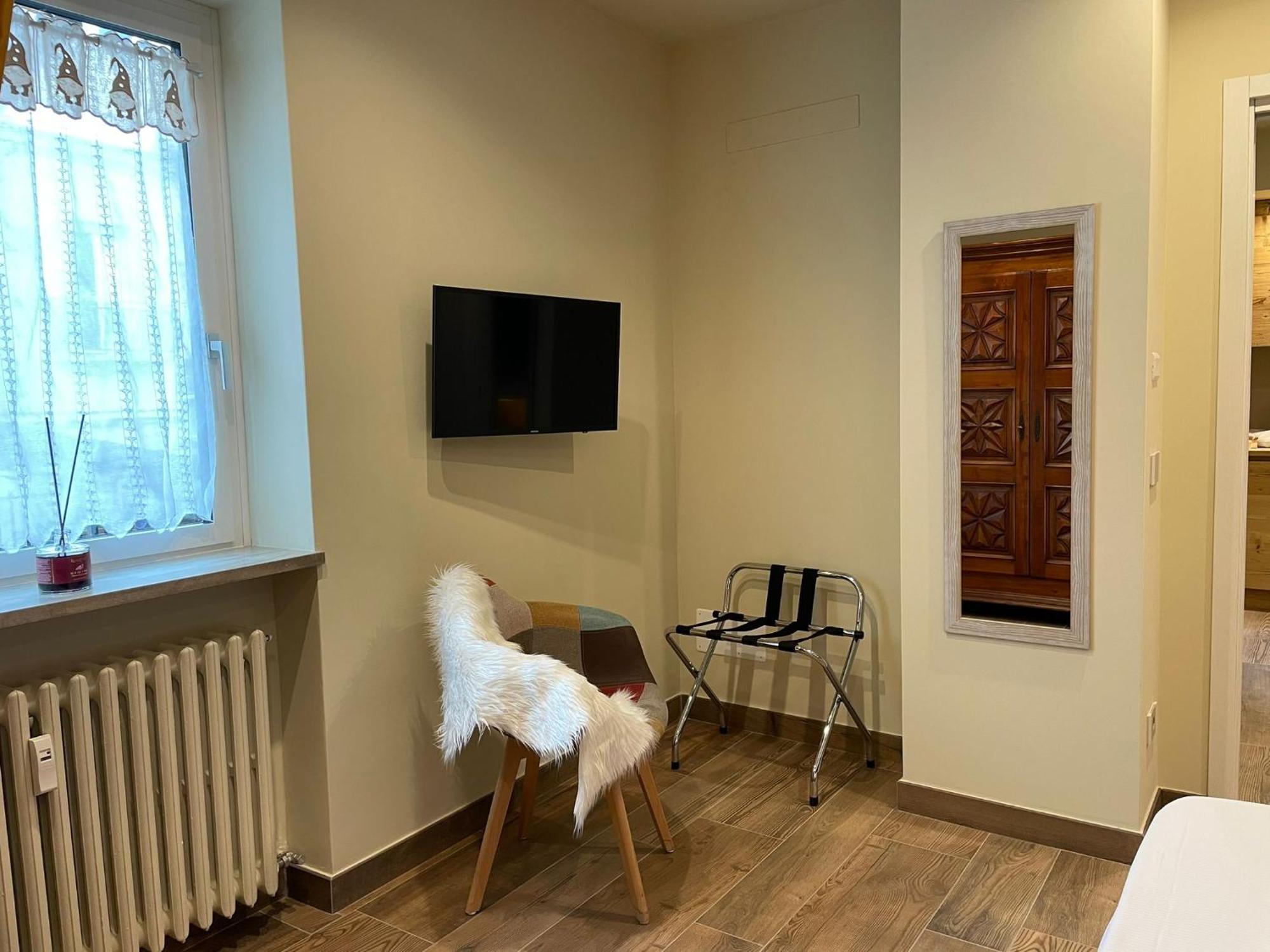 Trilogy Apartment Aosta Exteriér fotografie